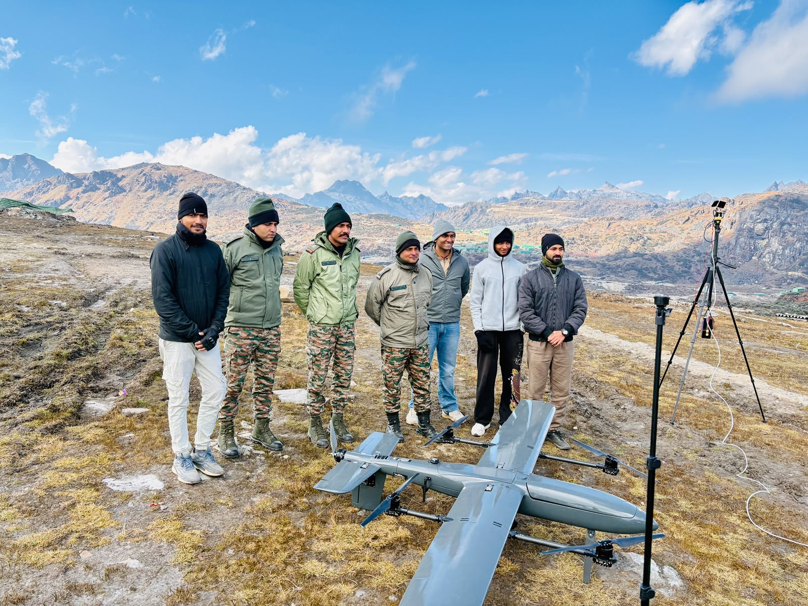 Degla VTOL aircraft with deployment participants at the India border field location